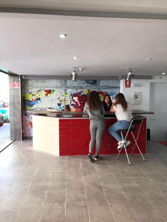 New Art Hostel - Albergue Juvenil Palma di Maiorca Esterno foto